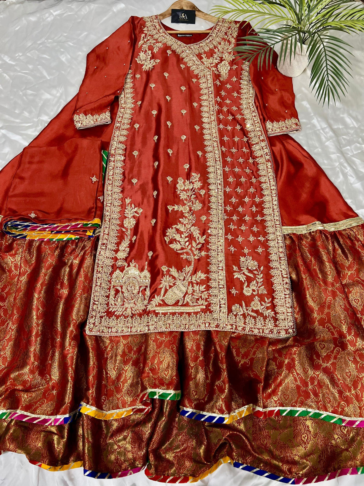 Royal Anrakha